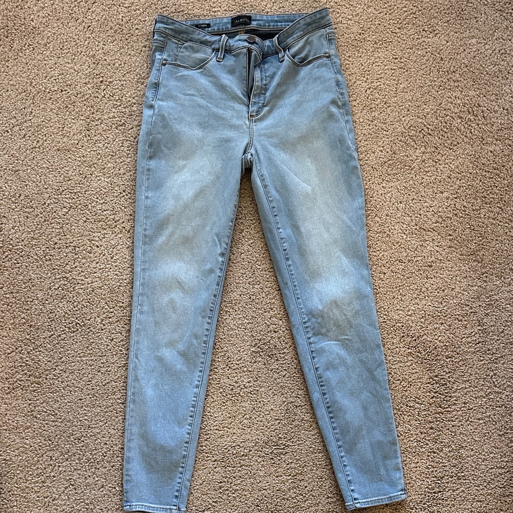 Talbots Light Wash High-Rise Skinny Jeggings
